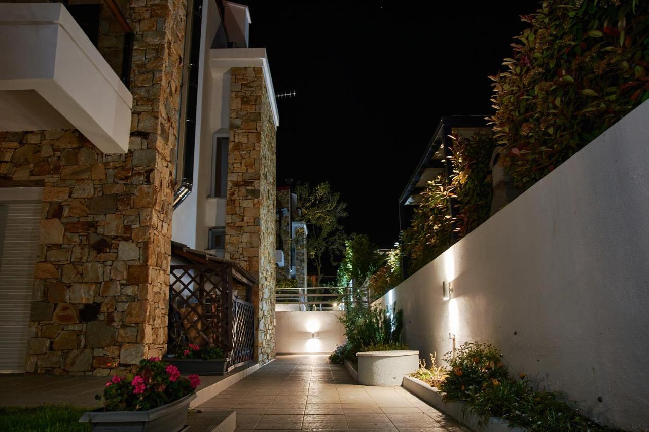 Petritis Villas Nea Iraklitsa Exteriör bild