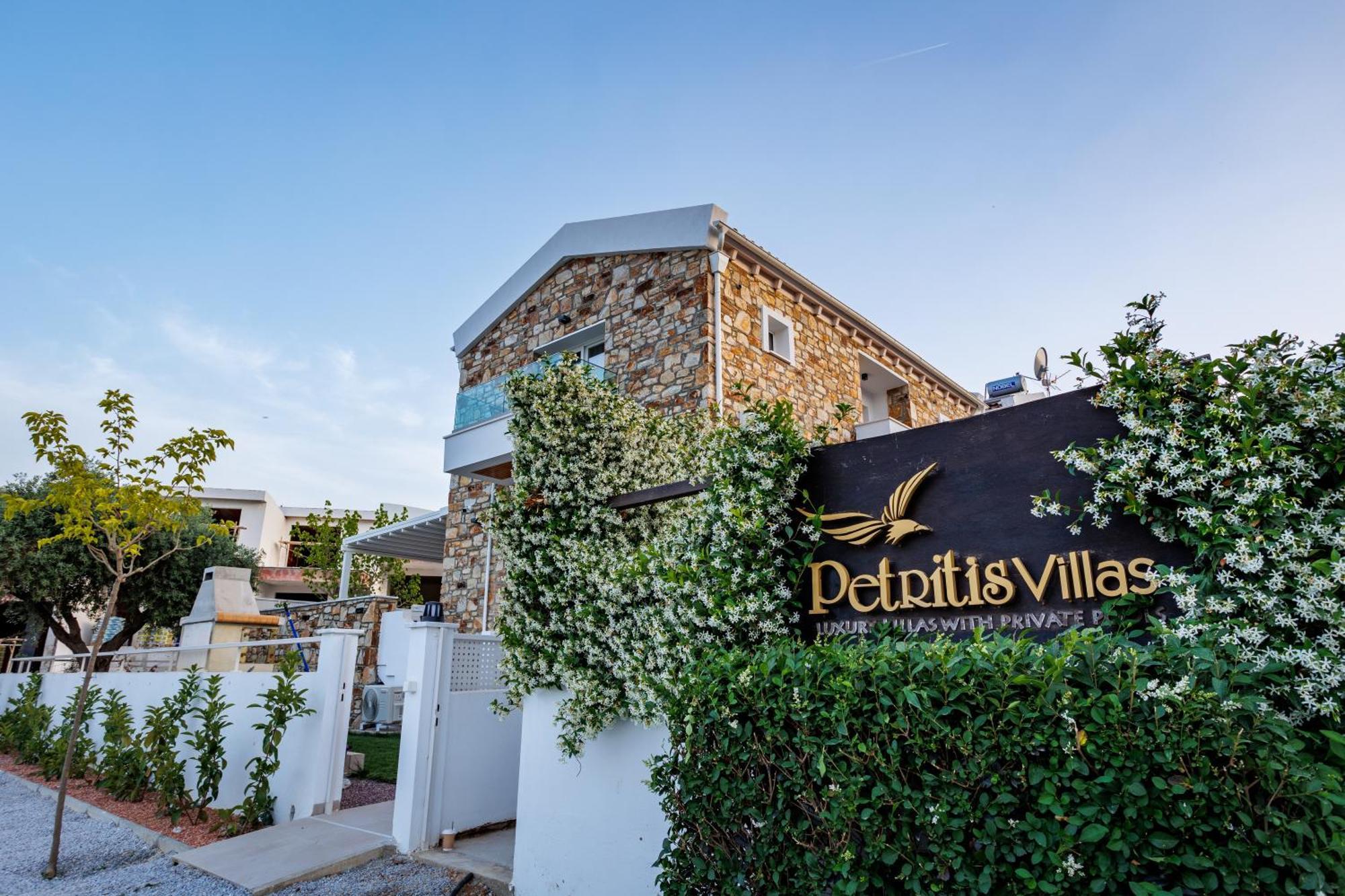 Petritis Villas Nea Iraklitsa Exteriör bild