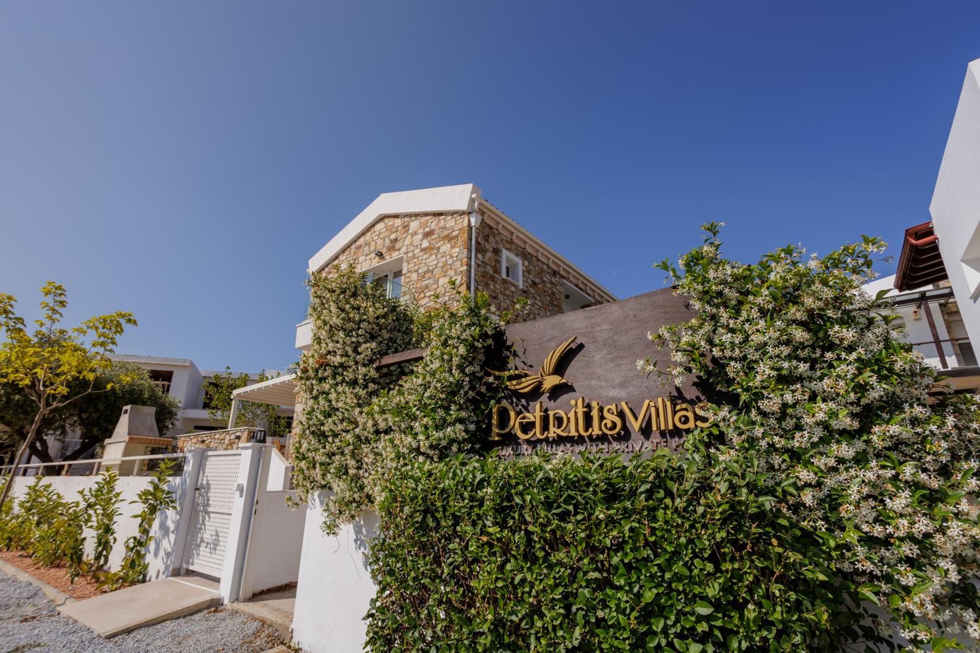 Petritis Villas Nea Iraklitsa Exteriör bild