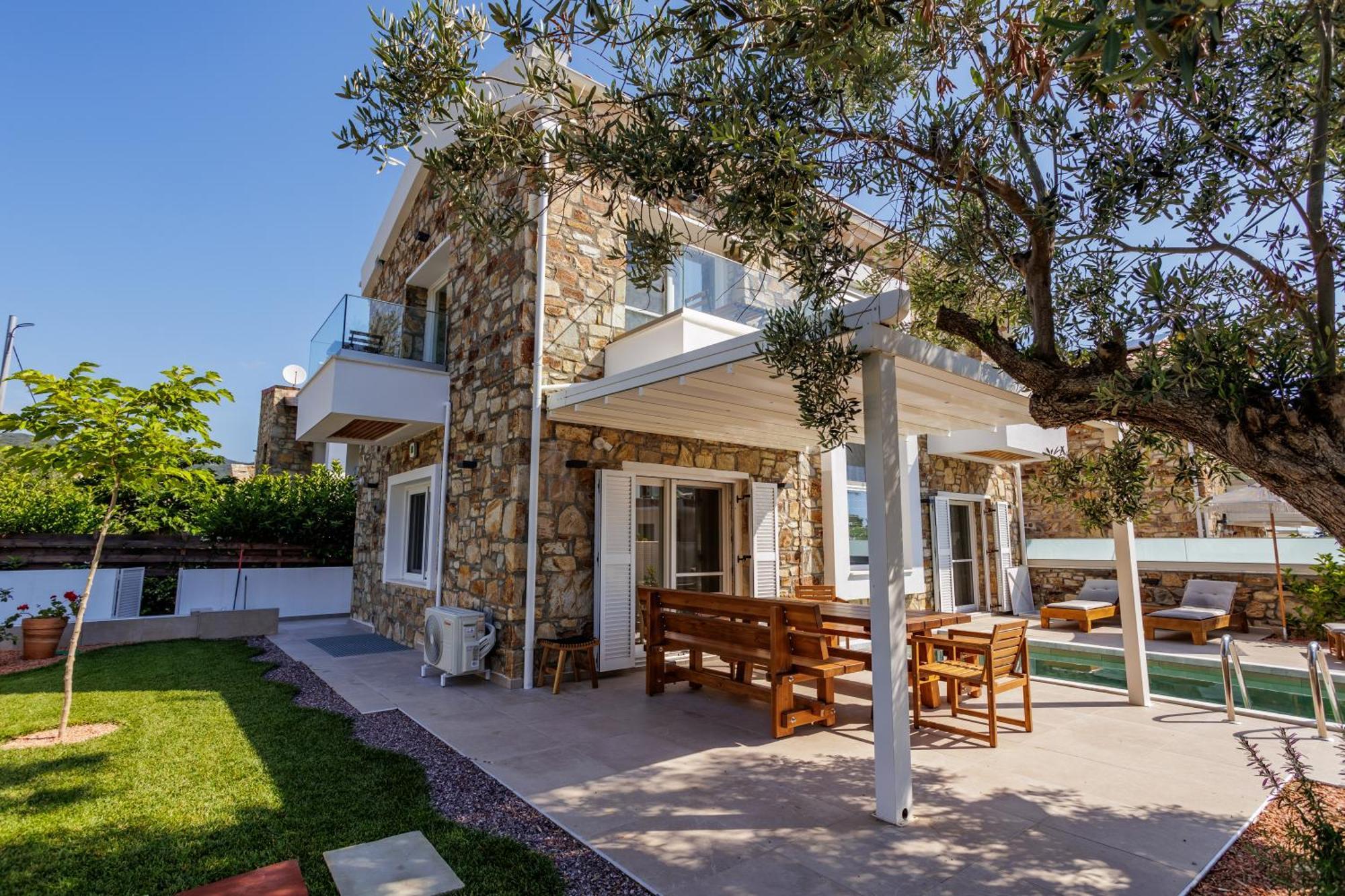 Petritis Villas Nea Iraklitsa Exteriör bild